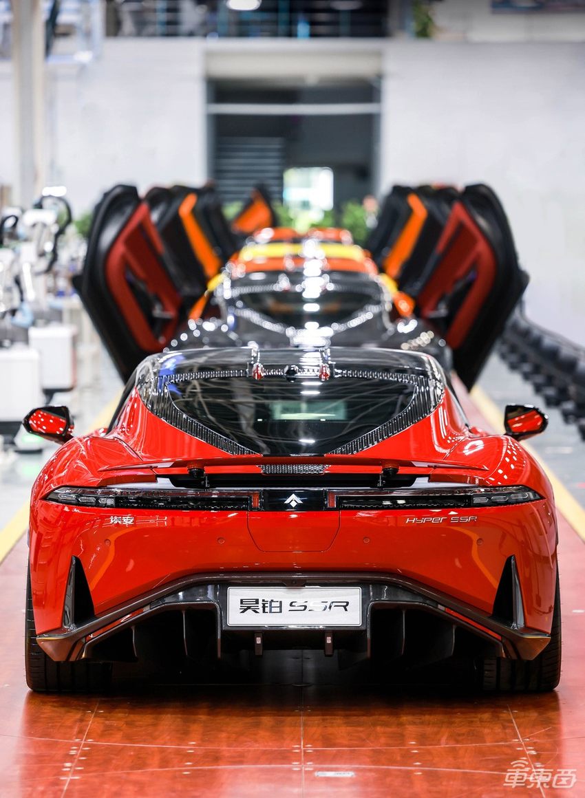 比特斯拉快,比仰望还贵!168.6万的广汽超跑刷新国产车天花板