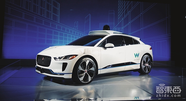 谷歌泪奔！研发10年后，无人出租车开始收费