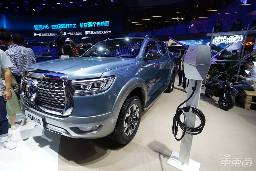 成都车展冷了，电动车热了