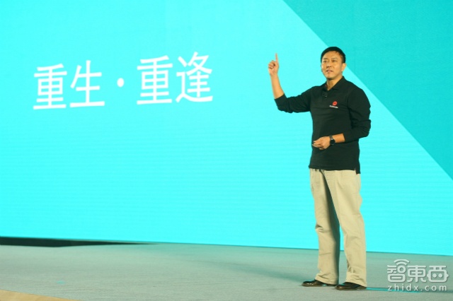 MOTO回归 主打个性化定制