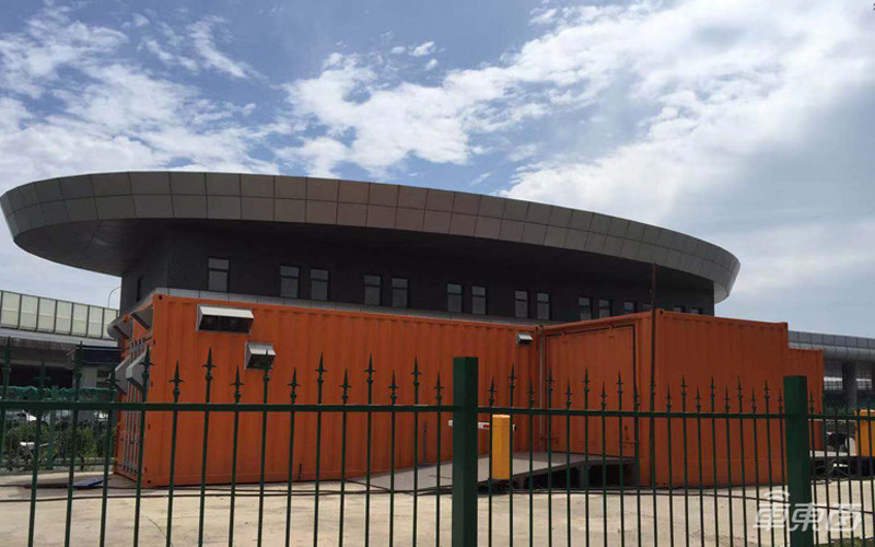 电动车3分钟回血名不虚传!北京实地探访多家换电站