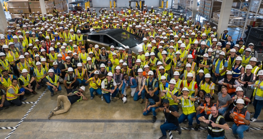 194万分之一！特斯拉赛博皮卡下线，揭秘量产车11大改变