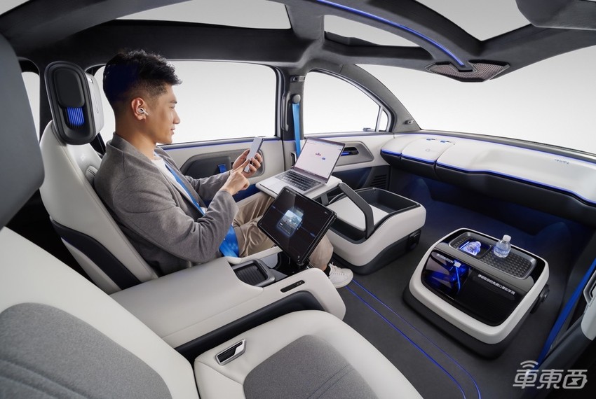 Waymo的新车还是一张图，百度先把车造出来了