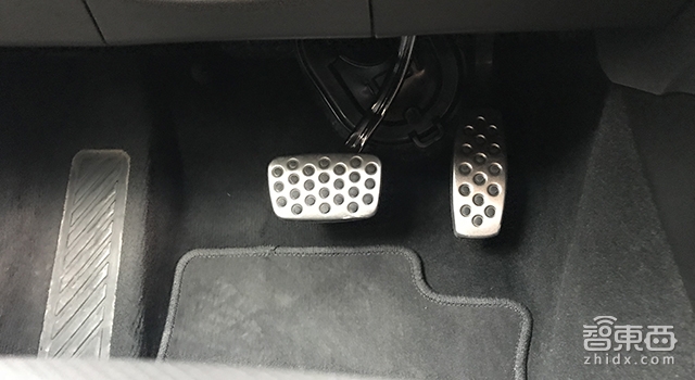 会“飙车”的美女 深度试驾别克全新君威GS