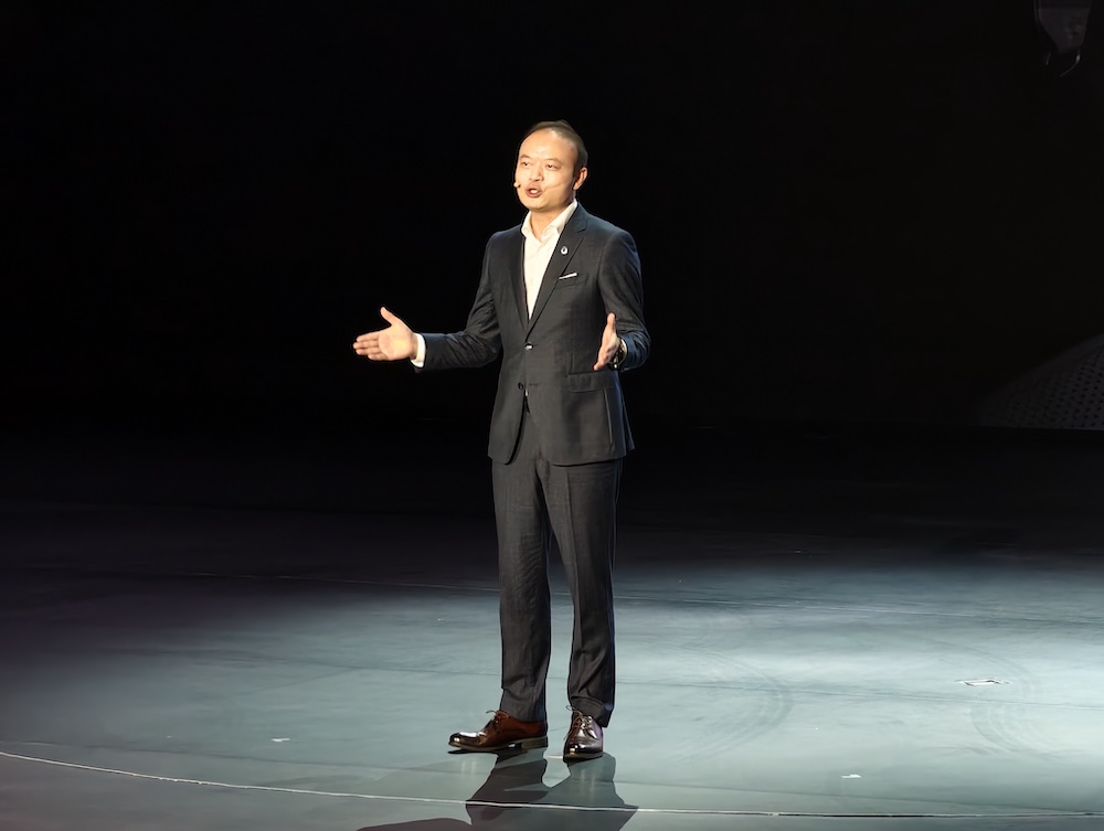 比亚迪高端车“下饺子”！腾势新车预售31.98万起，杀入大六座SUV市场