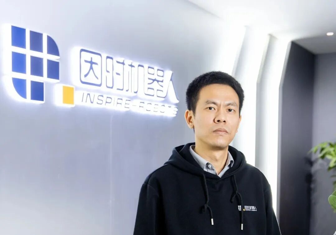 上春晚秀魔术的灵巧手,融资数亿元