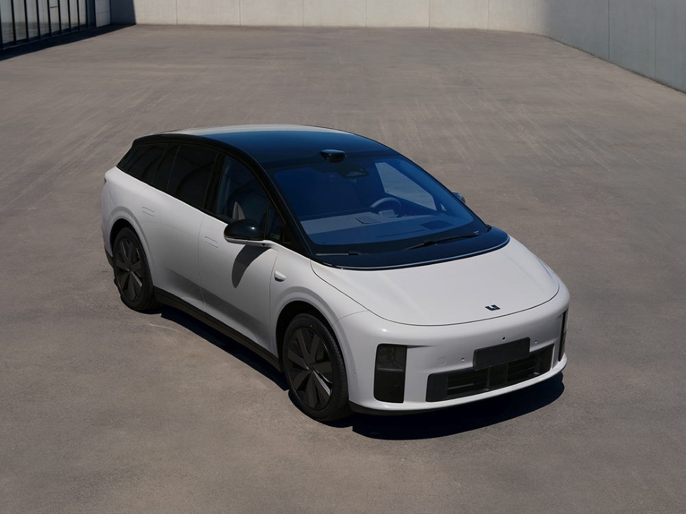 14大车企交卷：问界月销首超理想，小鹏半年顶全年，比亚迪卖了四个长城