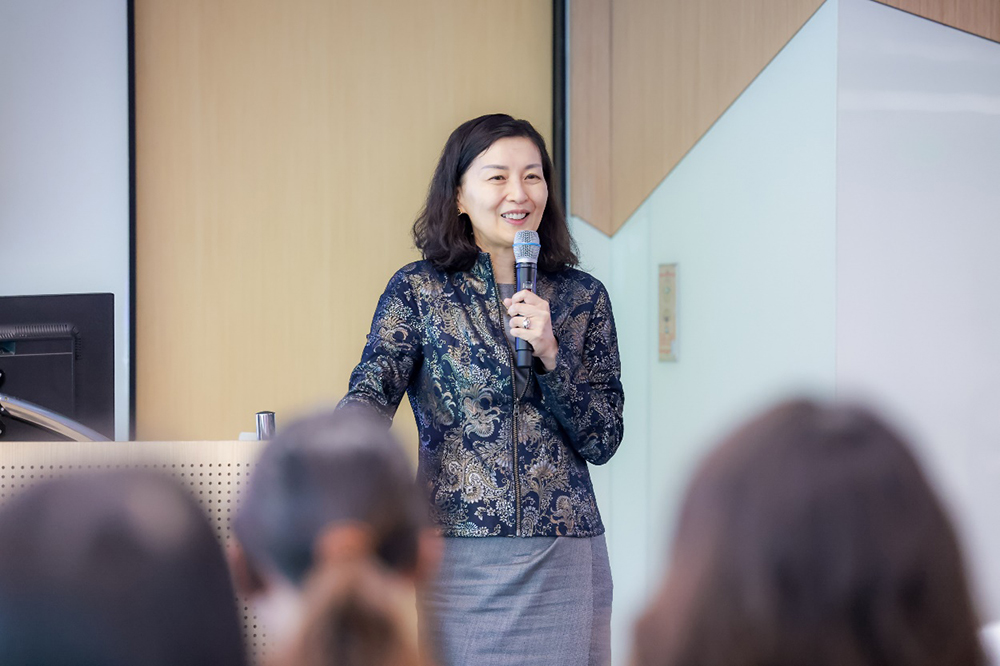 AI时代女性如何拓展职业发展路径?微软举办女性领导力论坛,聚焦创新的女性成长