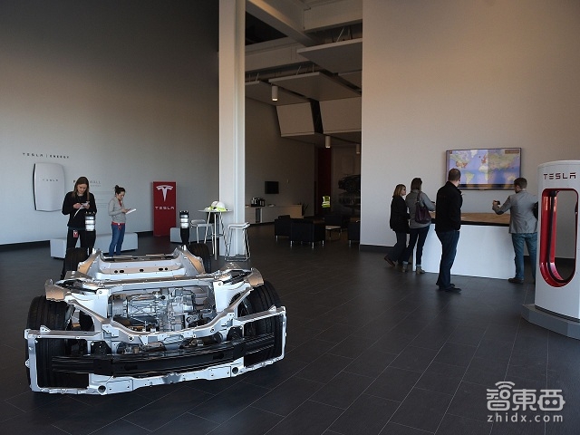 走进特斯拉Gigafactory电池工厂 马斯克的秘密武器