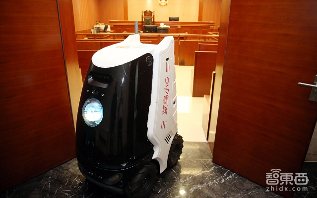 京东菜鸟物流战互掐 机器人已展开决斗!