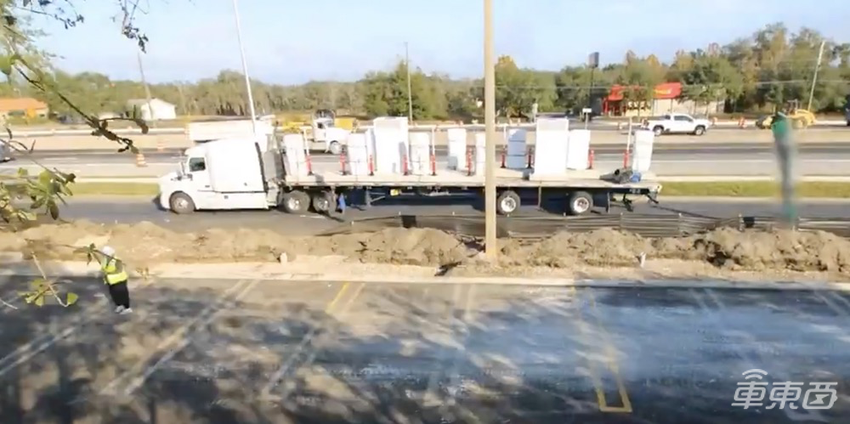 特斯拉全力推进超充站建设，最快8天就能建成一座