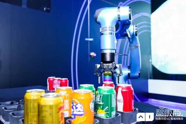 震惊！协作机器人鼻祖之一Rethink倒闭，贝索斯曾投资八轮