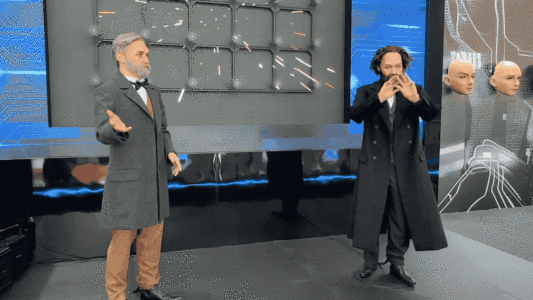 逛遍世界机器人大会:27款人形机器人爆场,机械臂大跳刀群舞,仿生人逼真到恐怖