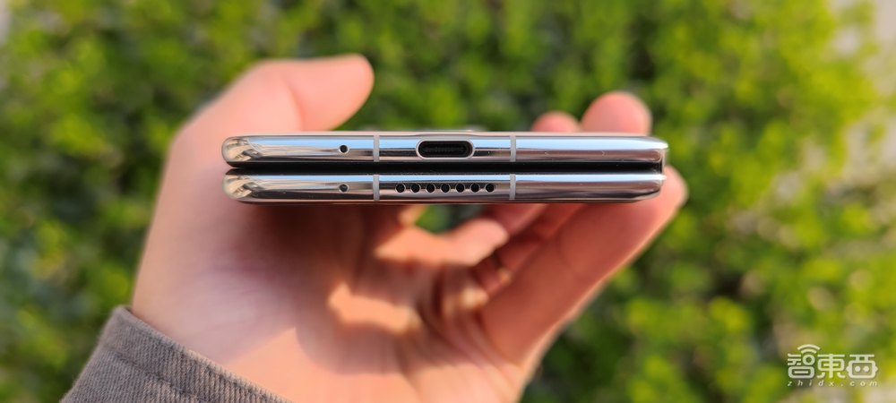 华为Mate X3折叠屏深度体验:厚重成为过去式,大屏软硬件体验再上新台阶