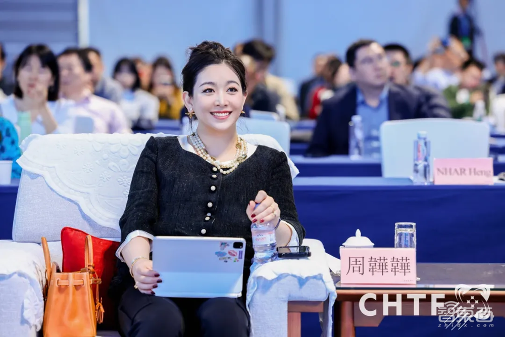 對話國產(chǎn)“算力黑馬”：27億元大單背后，英博數(shù)科周韡韡的AGI探索之路