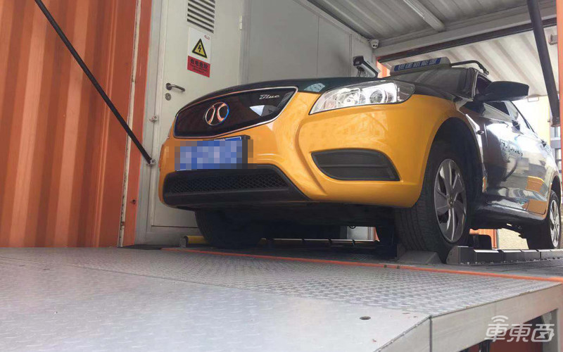 电动车3分钟回血名不虚传!北京实地探访多家换电站