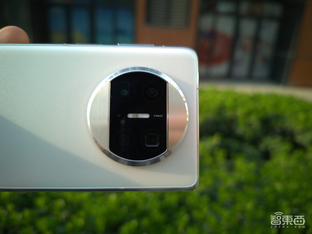 华为Mate X3折叠屏深度体验:厚重成为过去式,大屏软硬件体验再上新台阶