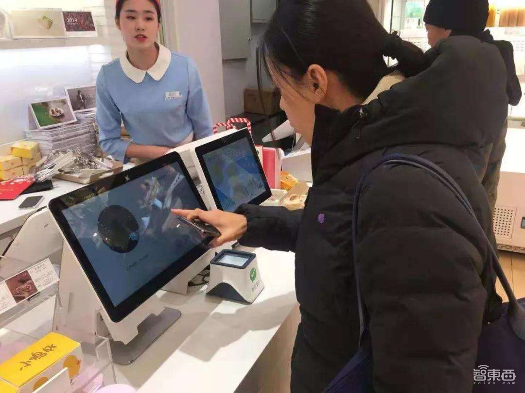 2019,巨头抢滩刷脸支付!