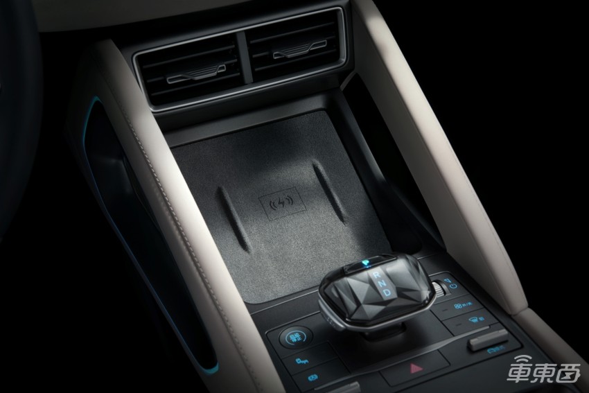 比亚迪元UP正式上市：9.68万起售，年轻人的第一辆车