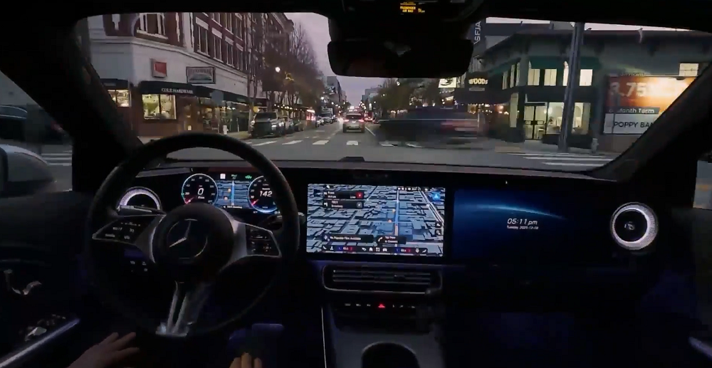 刚刚，黄仁勋一口气解密6颗芯片，召唤出最强AI超算！