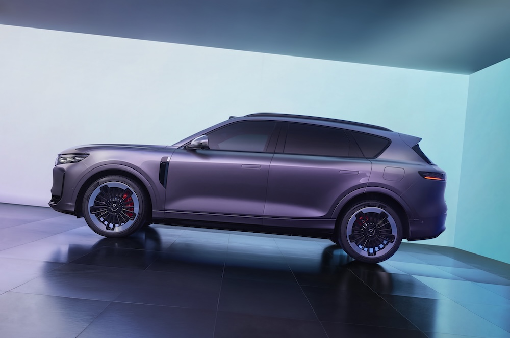 21.99万元起!岚图FREE+正式上市,首搭华为乾崑智驾ADS 4与鸿蒙座舱5