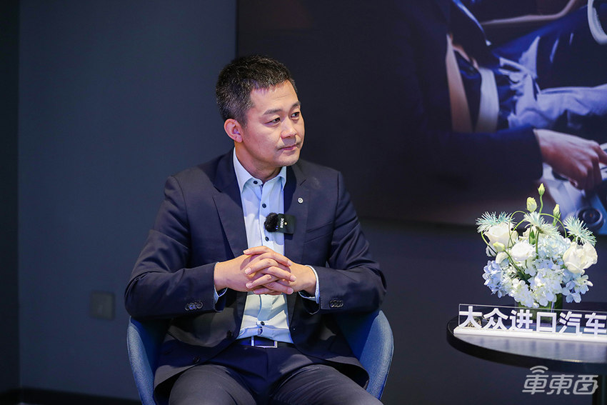 传统车企4S店智能化升级怎么搞？大众进口率先拿出成果