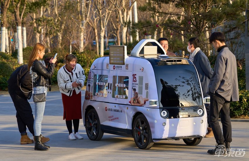 移动新零售大有前途!新石器获数亿元投资,将扩大无人车服务网络