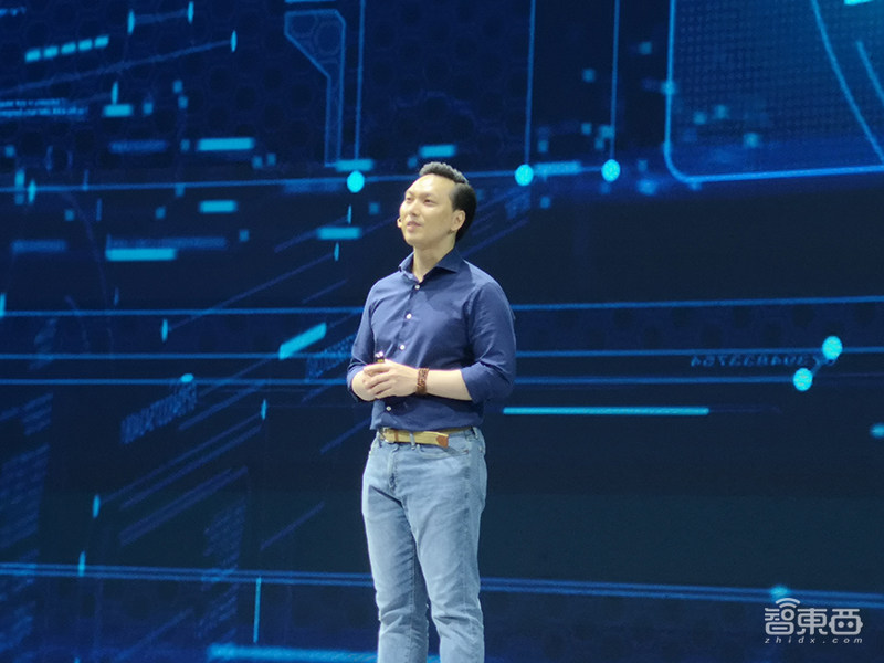 新思大会现场干货：FinFET之父胡正明力推新技术，10倍降低芯片功耗