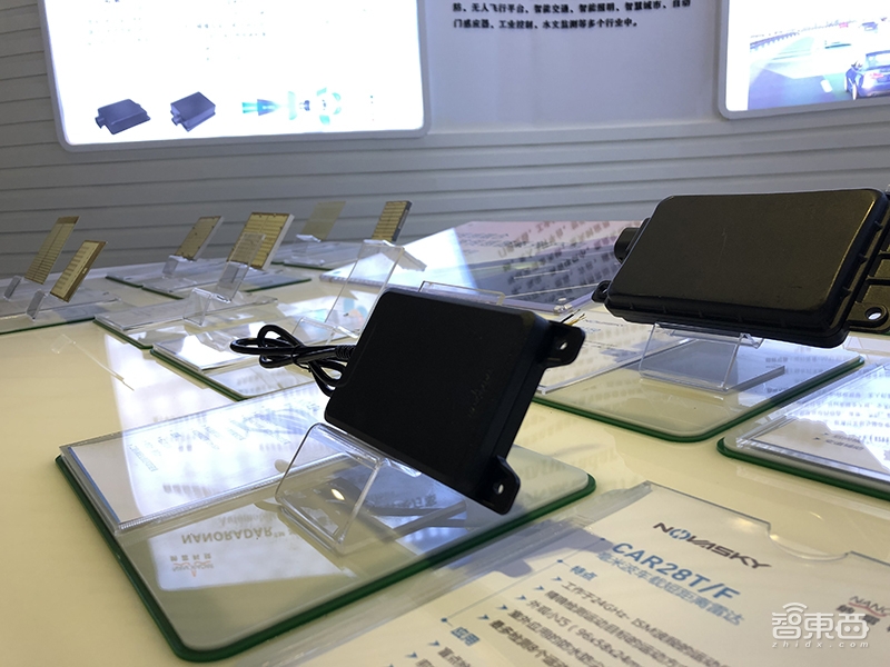 房子一样大的车如何玩辅助驾驶？这家公司用几个小盒子实现