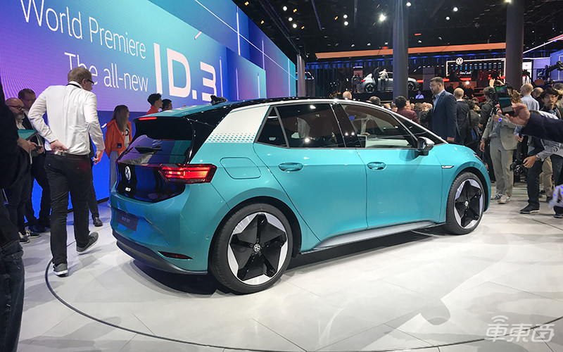 大众纯电神车ID.3全球首试！全新Logo和设计，这还是大众吗？