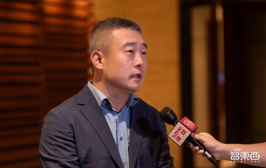 电竞市场大爆发，从手机、PC到TV，揭秘TCL华星屏宇宙硬科技