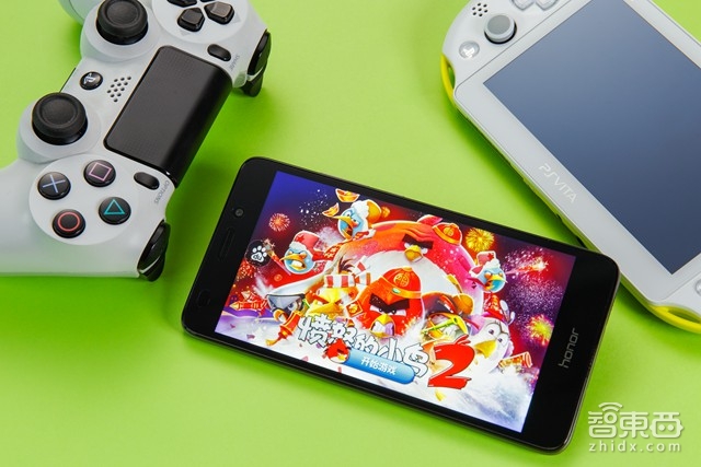 荣耀畅玩5C借场GMIC正式发布 搭载16nm麒麟芯片起价899元