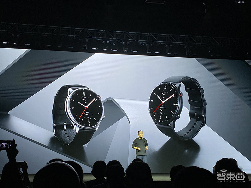 华米跟着苹果脚后跟发了两款新智能表!也有了血氧饱和度功能