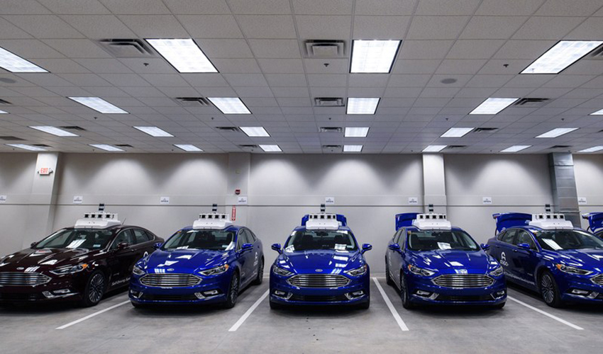 福特CEO给完全无人驾驶技术降温：真正实现仍需时日