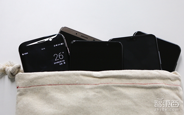 16个月五款产品!华为AI手机极速进化