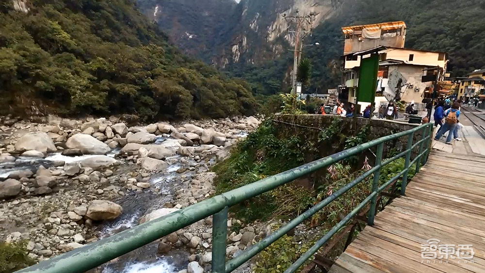 惠普VR头显Reverb G2深度体验:2020年如果你只需要一款VR头显,那就是它