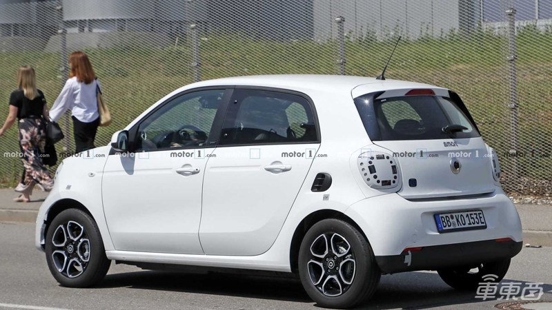 Smart ForFour纯电版中期改款车型曝光 续航或升级至200公里
