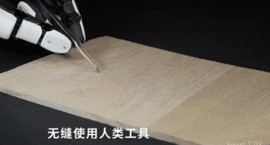 前腾讯Robotics X研究员造灵巧手，融资超亿元，深圳国资投了