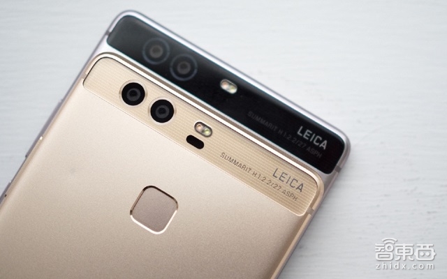 华为360抢先苹果都要跟进 双摄像头能拯救手机创新吗