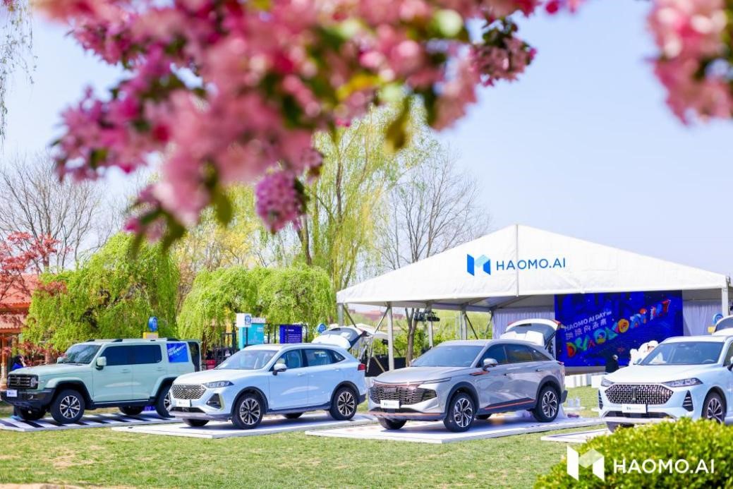 1年3次迭代，6款车型800万公里 ，毫末智行HPilot超速度进化