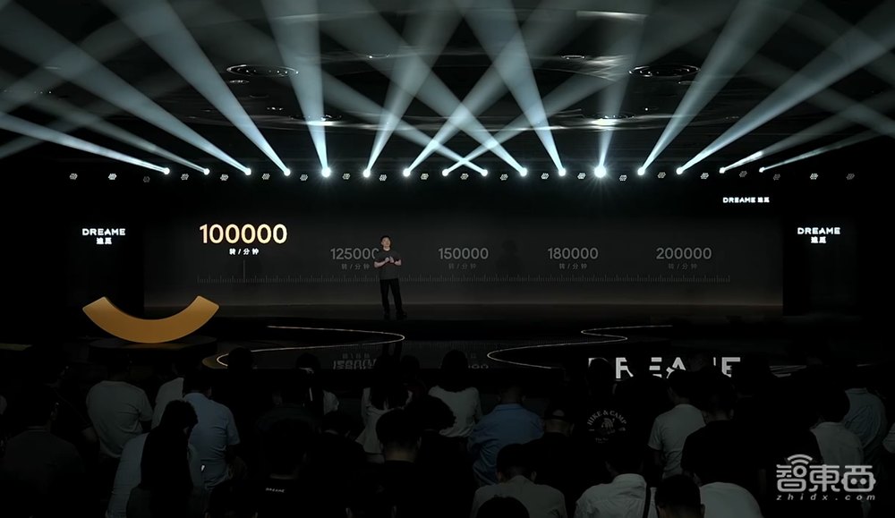 扫地机器人长手又长脚,在家就能头皮护理,追觅新品全家桶一文看尽