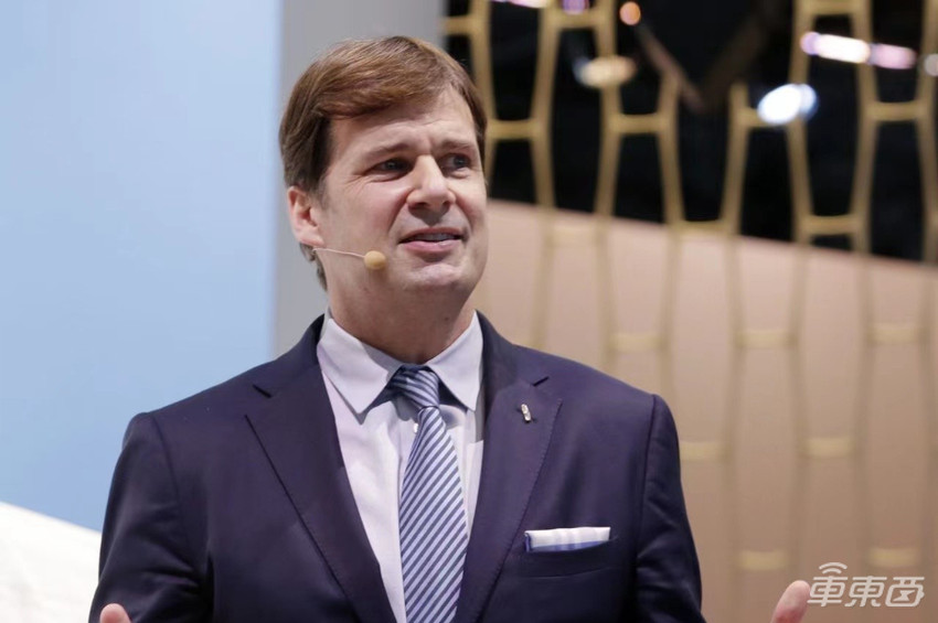 福特将裁掉四分之一员工,省下30亿美元专注电动化