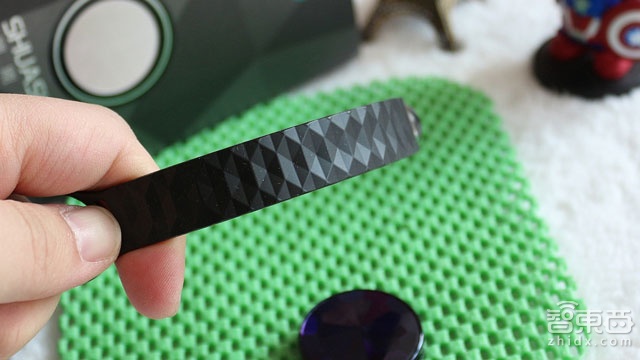 刷刷手环体验:可替代公交卡,部分细节待完善