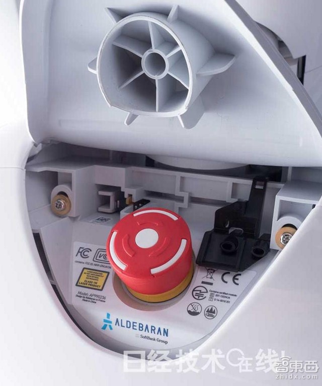 惊呆!马云百亿押宝的机器人Pepper大拆解