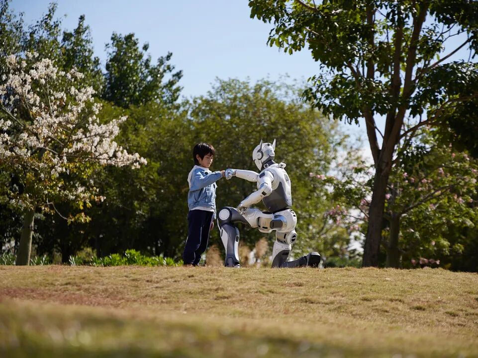 第13家百亿具身智能独角兽来了，融资13亿