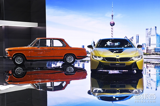 宝马五款全球首发车型亮相 黑科技聚集