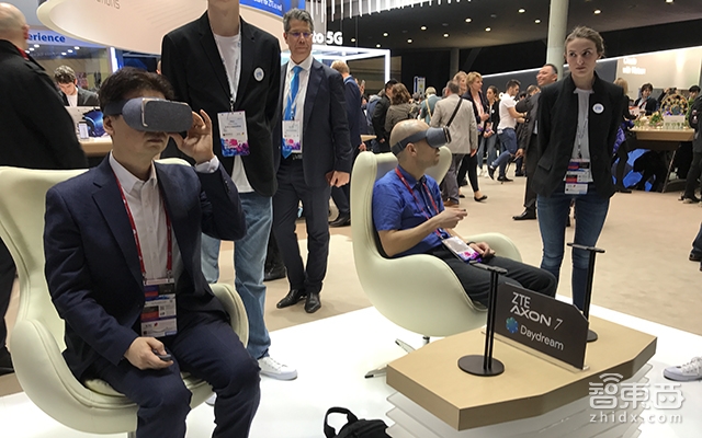 MWC2017首日:诺基亚黑莓MOTO含泪回归!5G成最火话题