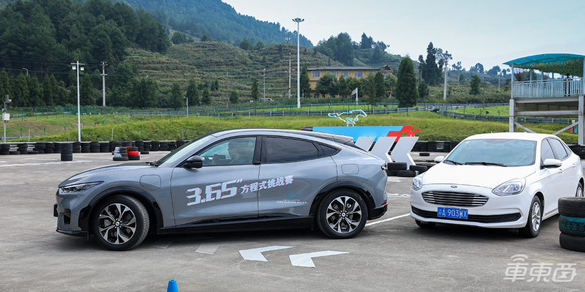 试驾福特野马纯电SUV：高性价比电动肌肉车！