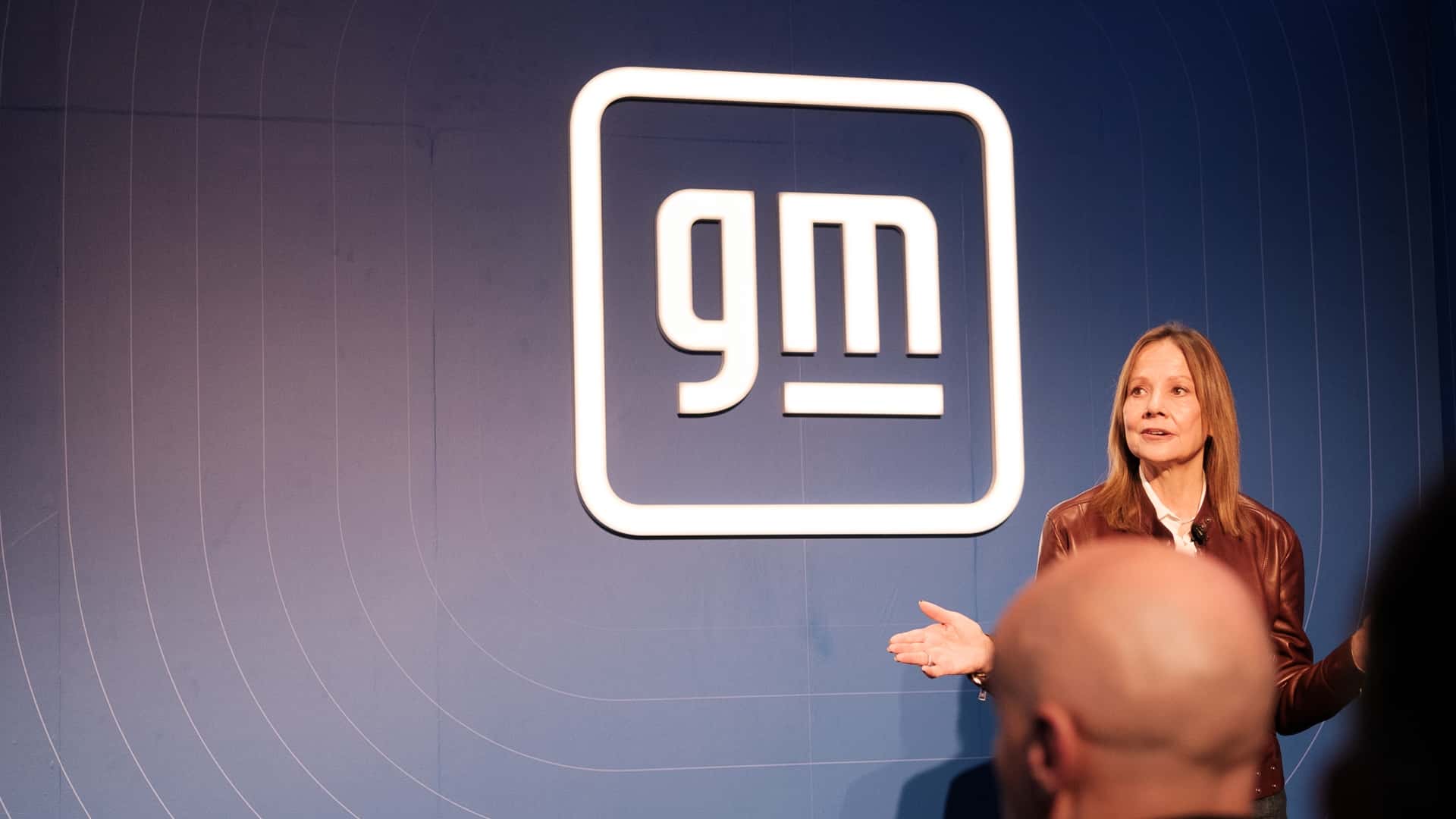 通用CEO炮轰加拿大取消电动车关税，喊话将动摇北美制造业根基