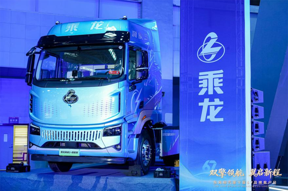 东风柳汽连发4款新车！乘商两大市场布局，瞄准更多细分市场